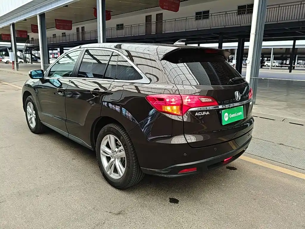 Acura RDX (Import) 3.0 L 2 WD Elite