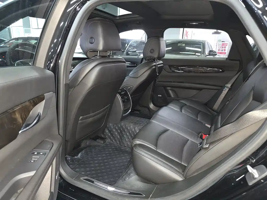 Cadillac CT6 28 T Luxury Sport