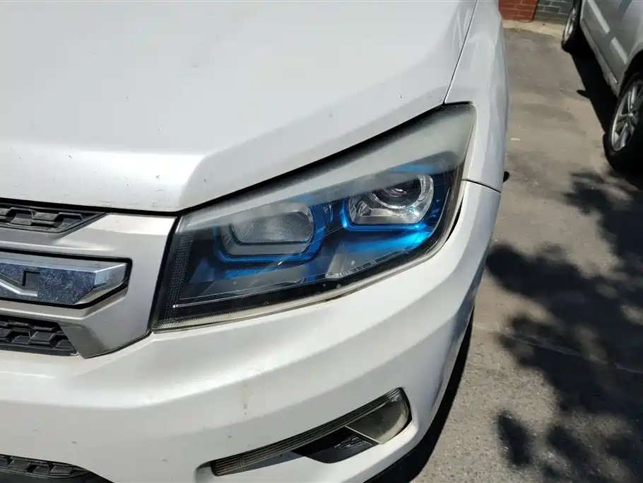 Changan CS75 1.8 T Auto Distinguished CN-IV