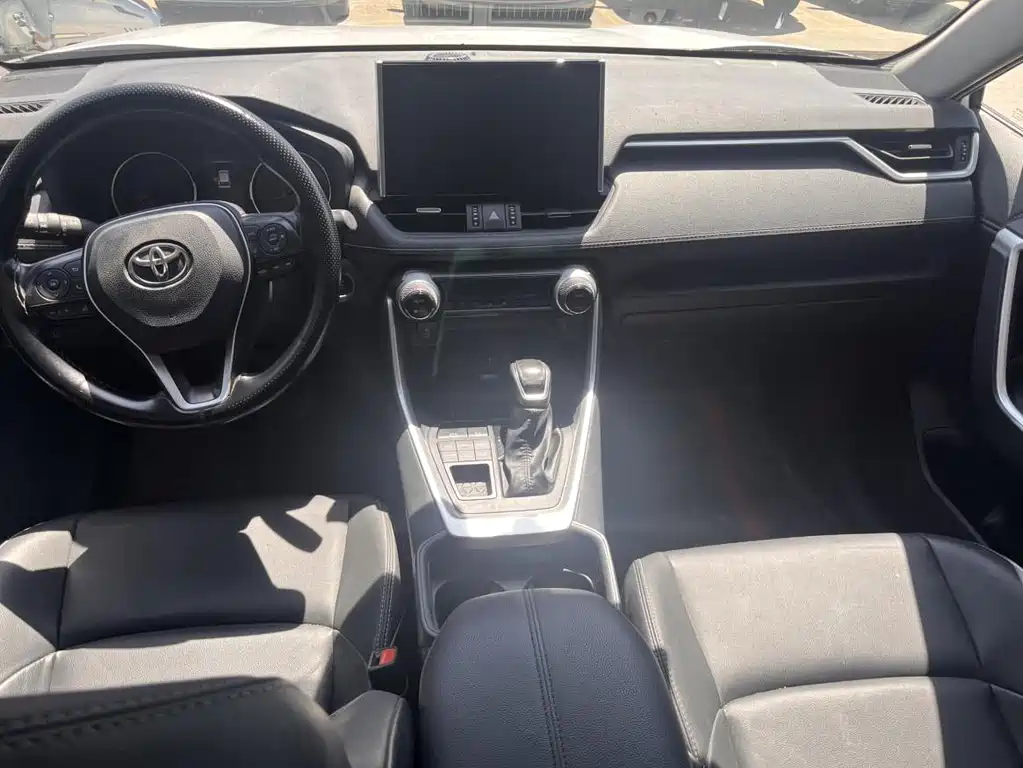 Wildlander 2.0 L CVT 4 WD Luxury