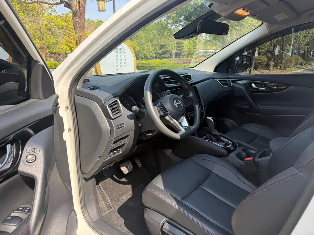 Qashqai Classic 2.0 L CVT XV Comfort