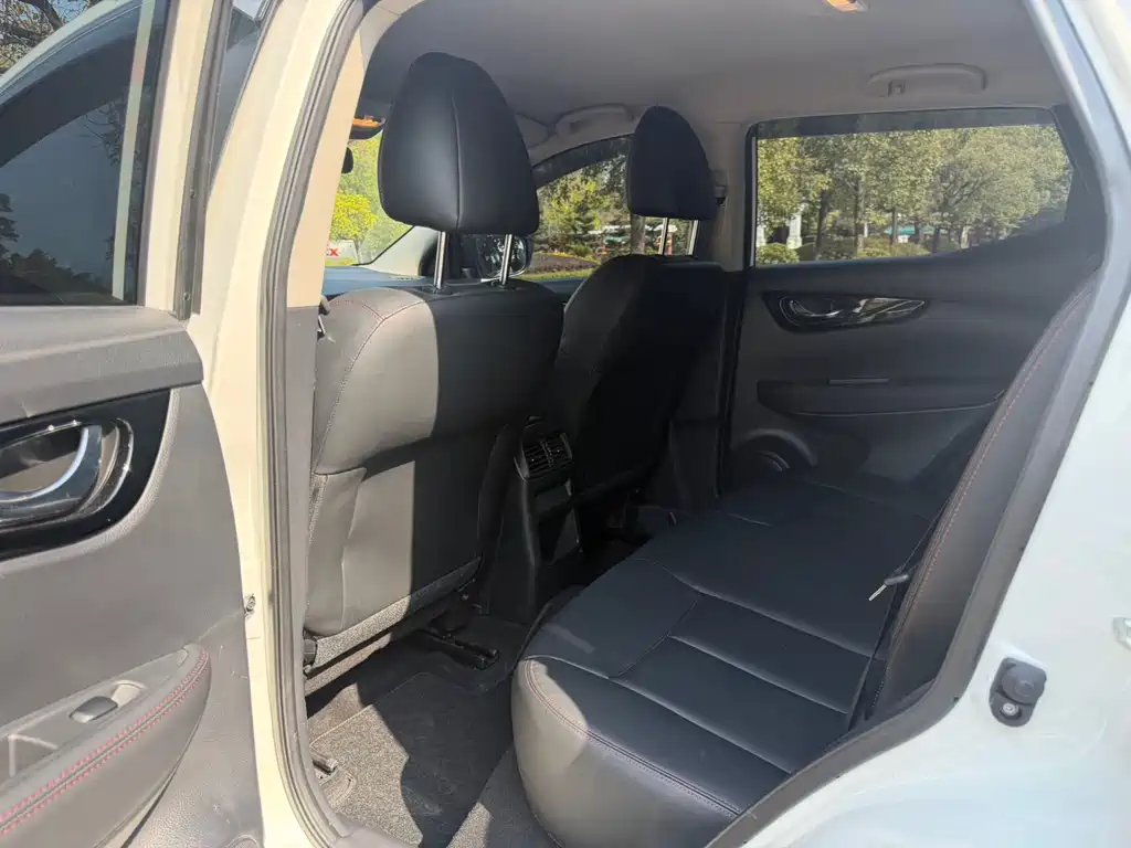 Qashqai Classic 2.0 L CVT XV Comfort