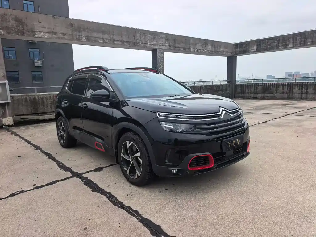 C5 Aircross 380 THP Luxury