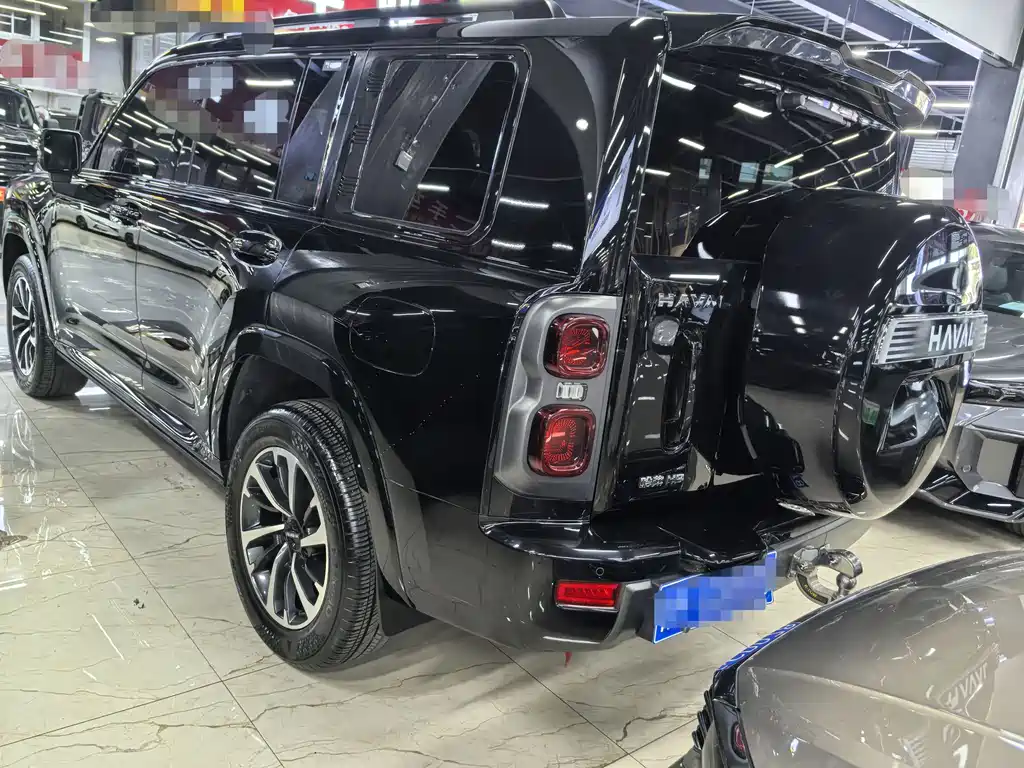 Haval H9 2.0 T Gasoline 4 WD Extreme Realm