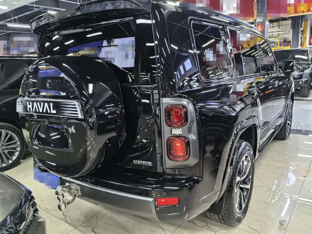 Haval H9 2.0 T Gasoline 4 WD Extreme Realm