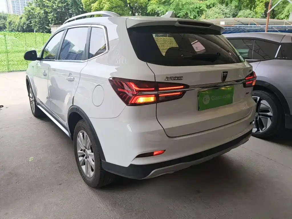Roewe RX5 20 T 2 WD Auto Flagship
