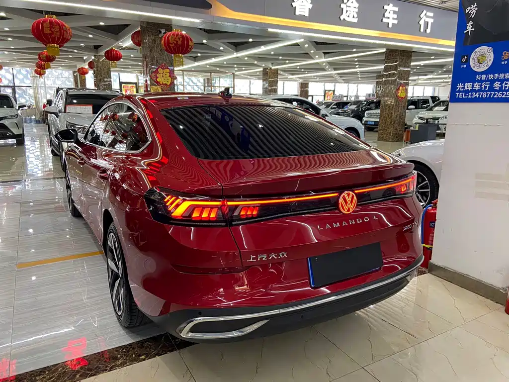 Lamando Lamando L 280 TSI DSG Spicy Cool