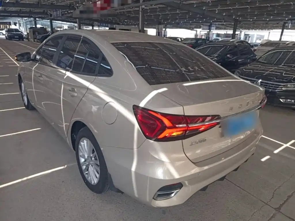 Roewe i5 1.5 L Manual Platinum