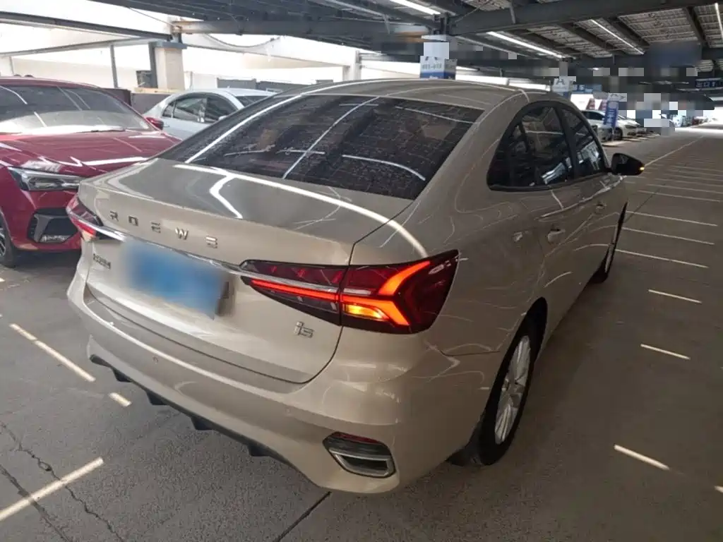Roewe i5 1.5 L Manual Platinum