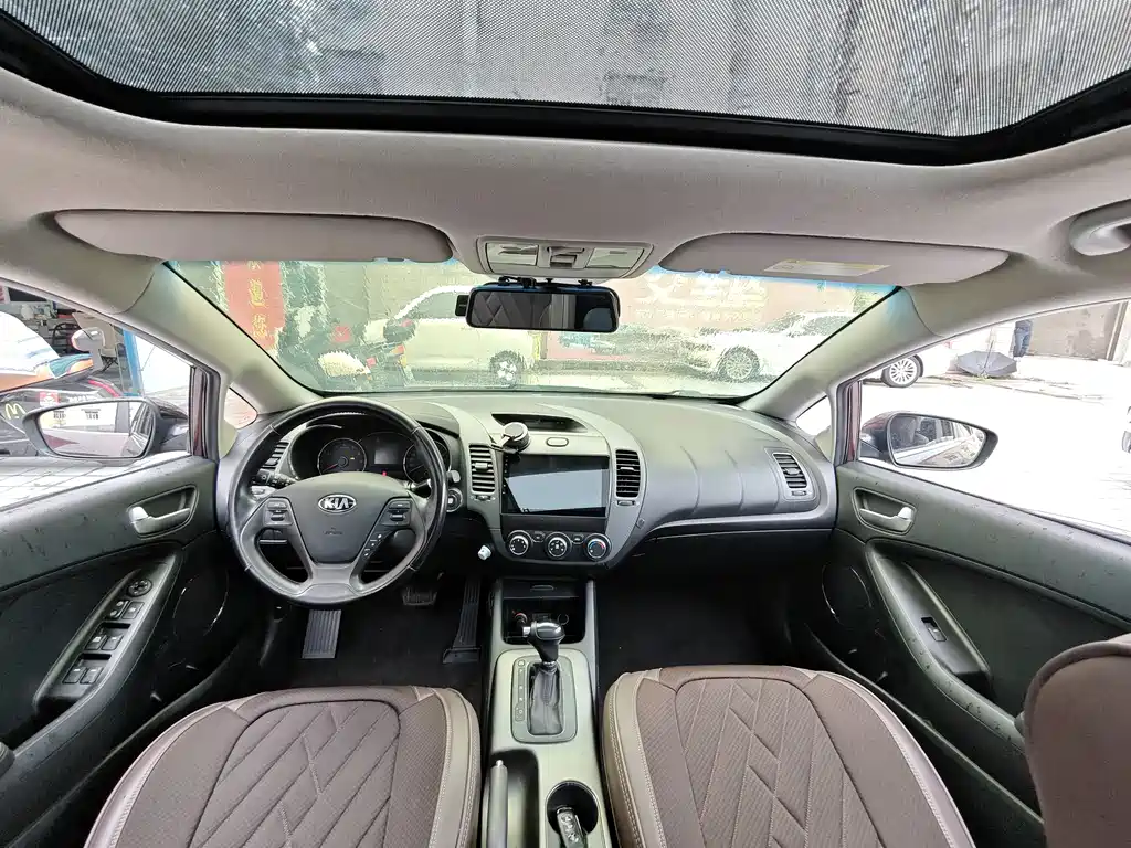 Kia K3 1.6 L Auto GLS