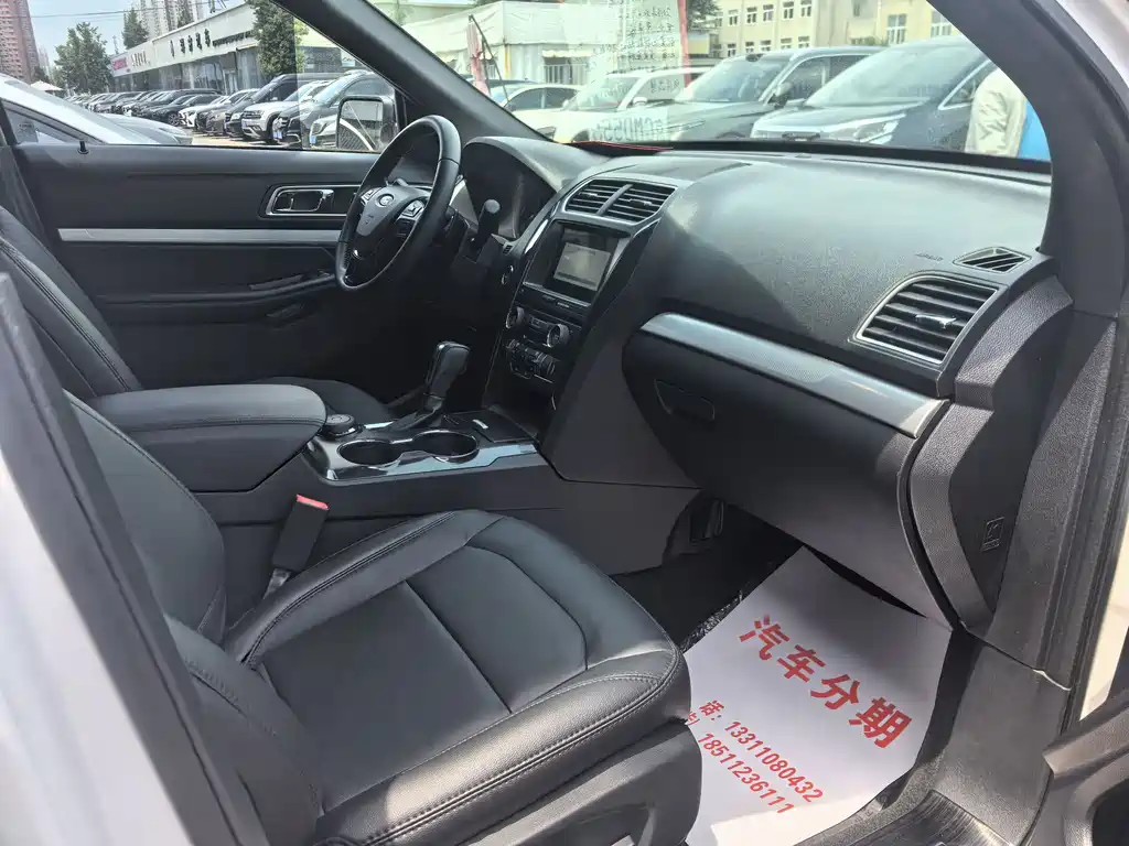 Explorer (Import) 2.3 T Style