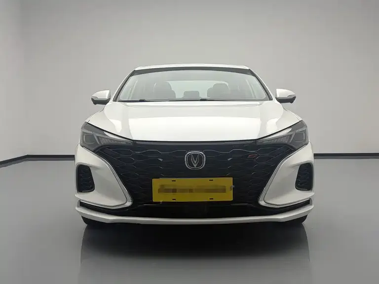 Changan Eado PLUS Blue Whale NE 1.4 T GDI DCT Distinguished