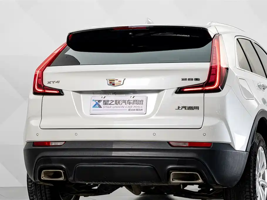 Cadillac XT4 Facelift 28 T 2 WD Tech