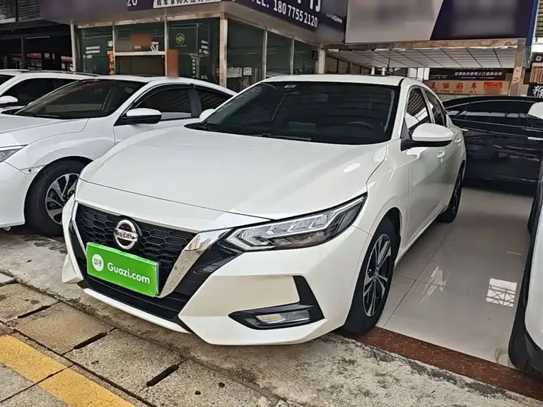 Nissan Sylphy 1.6 L XL CVT Joy