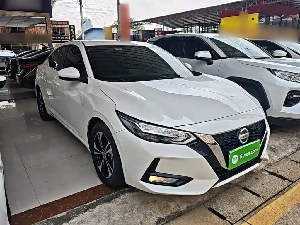 Sylphy 1.6 L XL CVT Joy