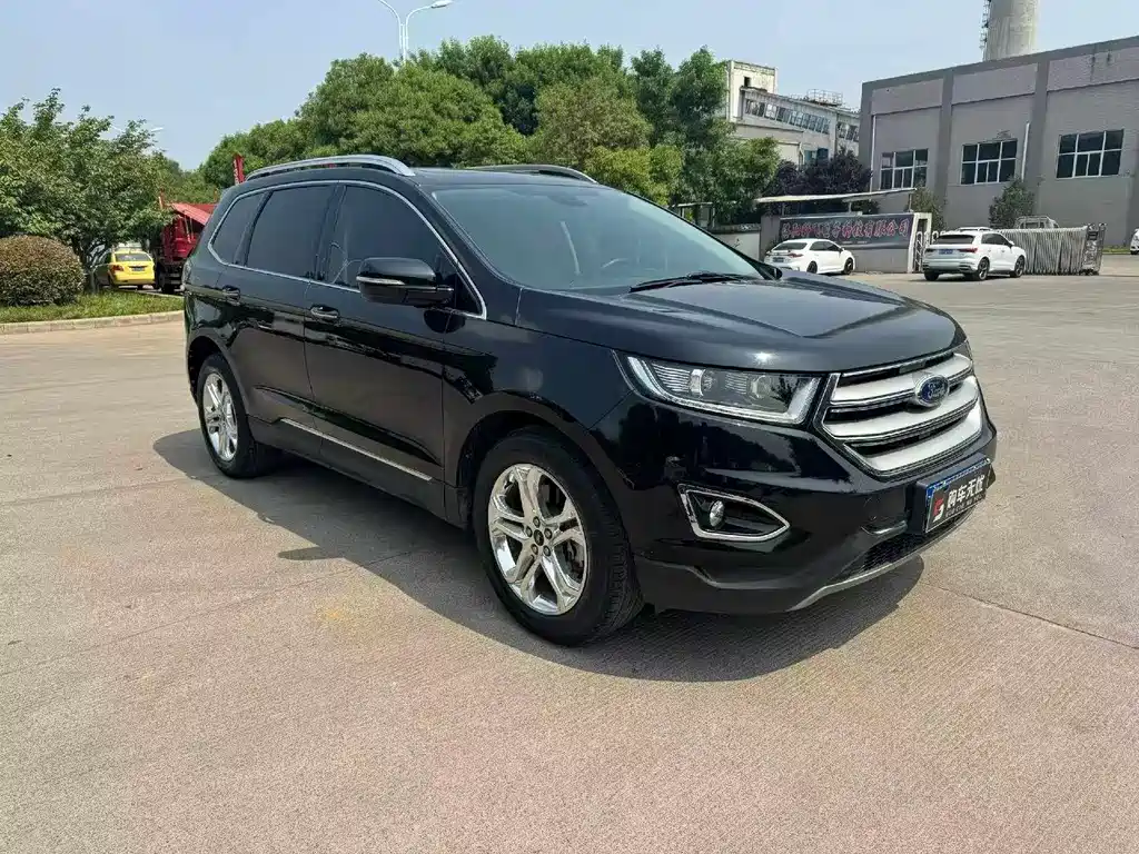 Edge EcoBoost 245 2 WD Grand Sharp 7-seat CN-V