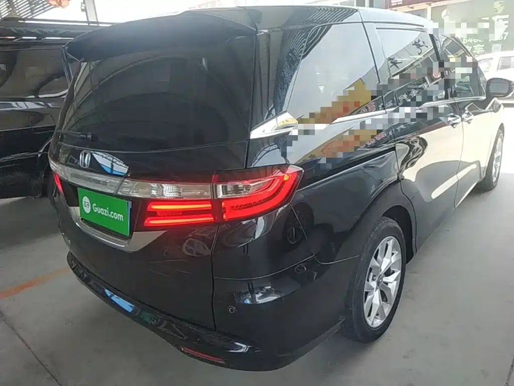 Odyssey Facelift 2.4 L Smart Enjoyment
