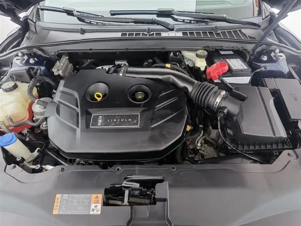 Lincoln Continental 2.0 T 2 WD Premium