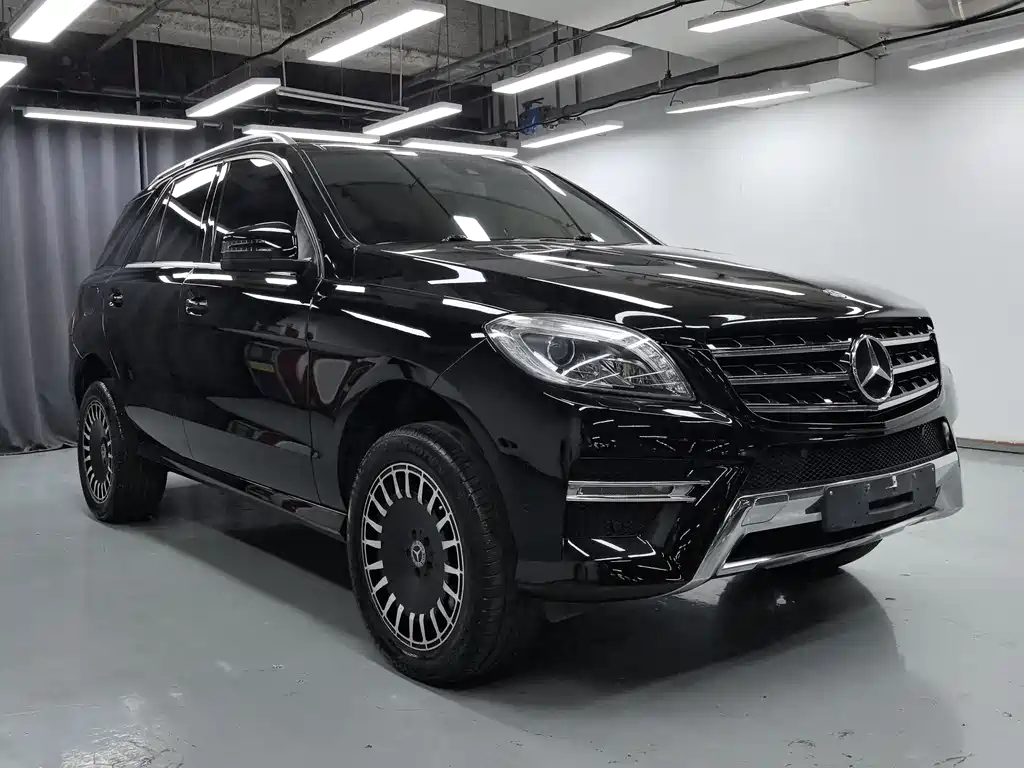 Mercedes-Benz M-Class ML 400 4 MATIC Dynamic