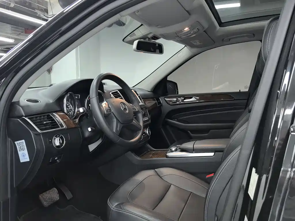 Mercedes-Benz M-Class ML 400 4 MATIC Dynamic