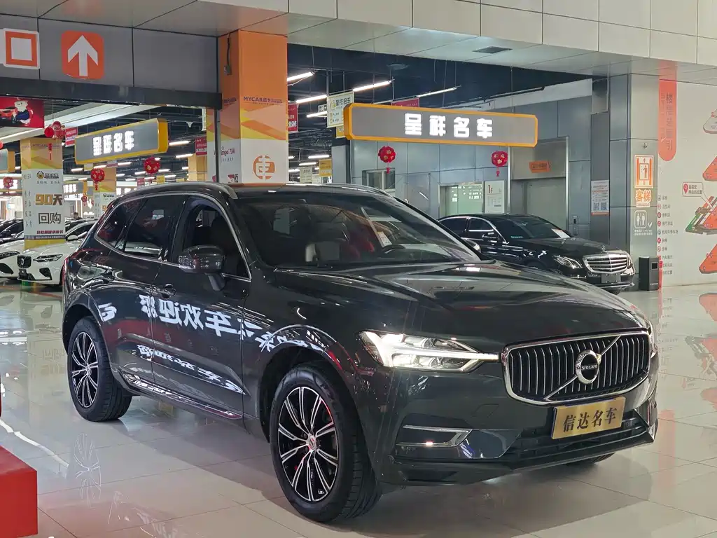 Volvo XC60 T5 4 WD Smart Vision Luxury