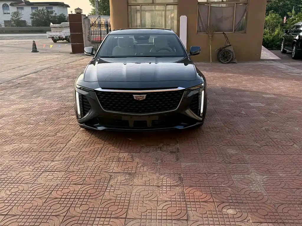 Cadillac CT6 28 T Style