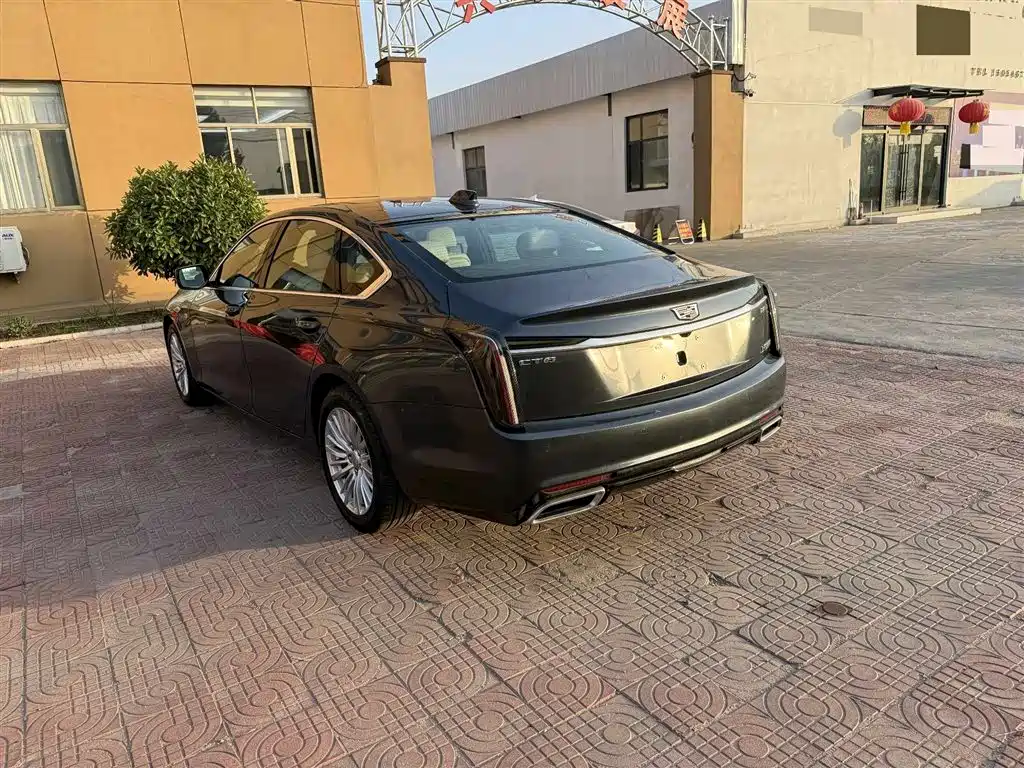 Cadillac CT6 28 T Style