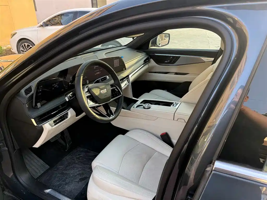 Cadillac CT6 28 T Style