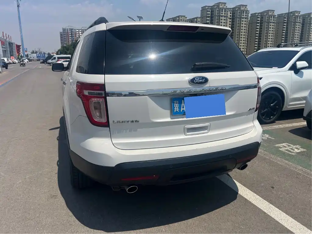 Explorer (Import) 3.5 L Premium