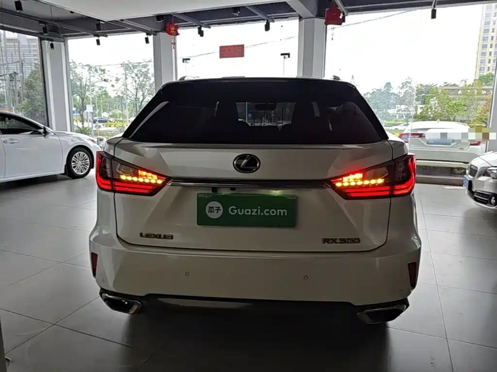 Lexus RX 300 4 WD Elegant CN-VI