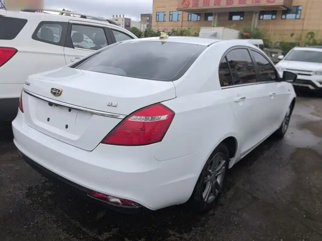 Emgrand Sedan Million 1.5 L Manual Upward
