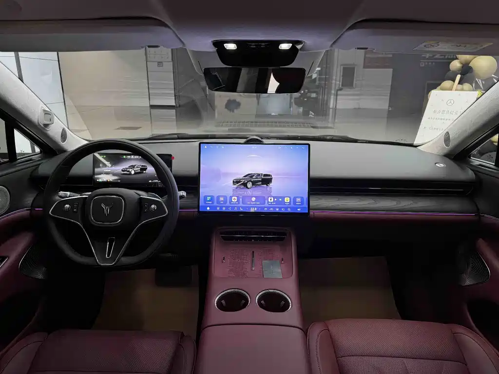 Voyah Zhuiguang L 4 WD Ultra