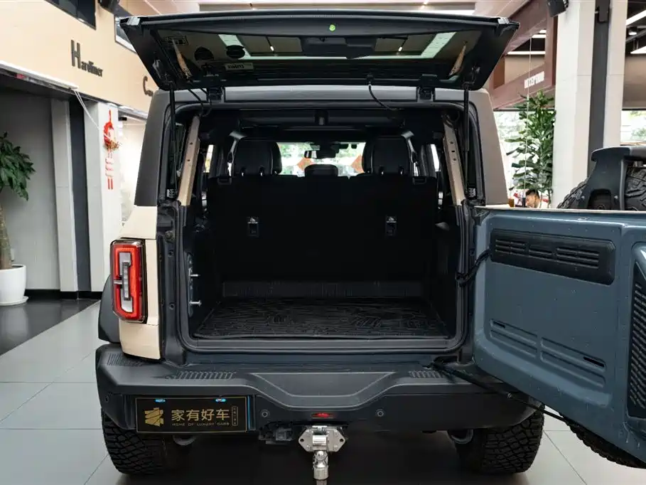 Ford Bronco 2.3 T Badlands
