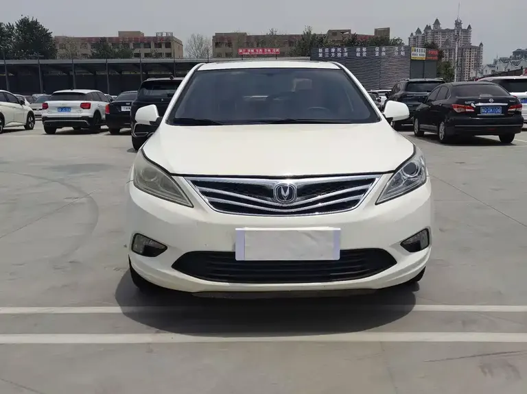 Changan Eado 1.6 L Manual Luxury