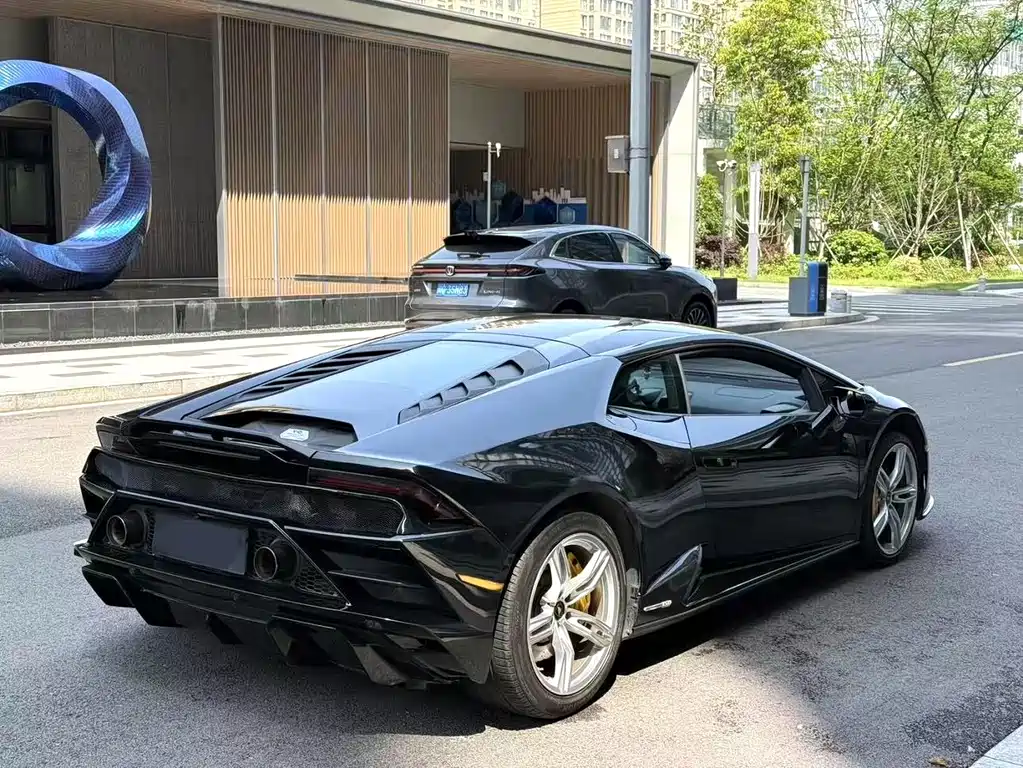 Huracán Huracán EVO RWD