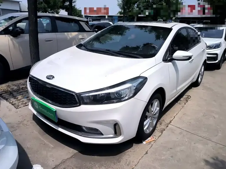 Kia K3 1.6 L Manual GLS
