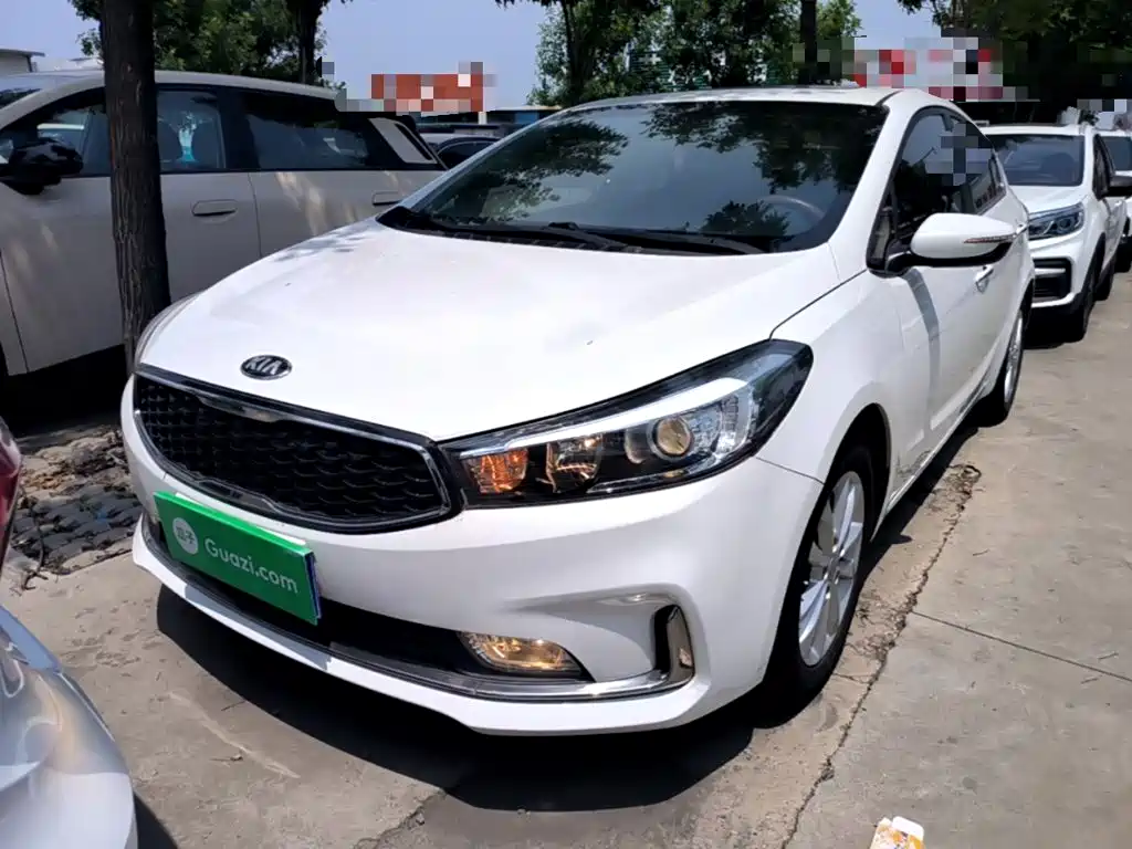 Kia K3 1.6 L Manual GLS
