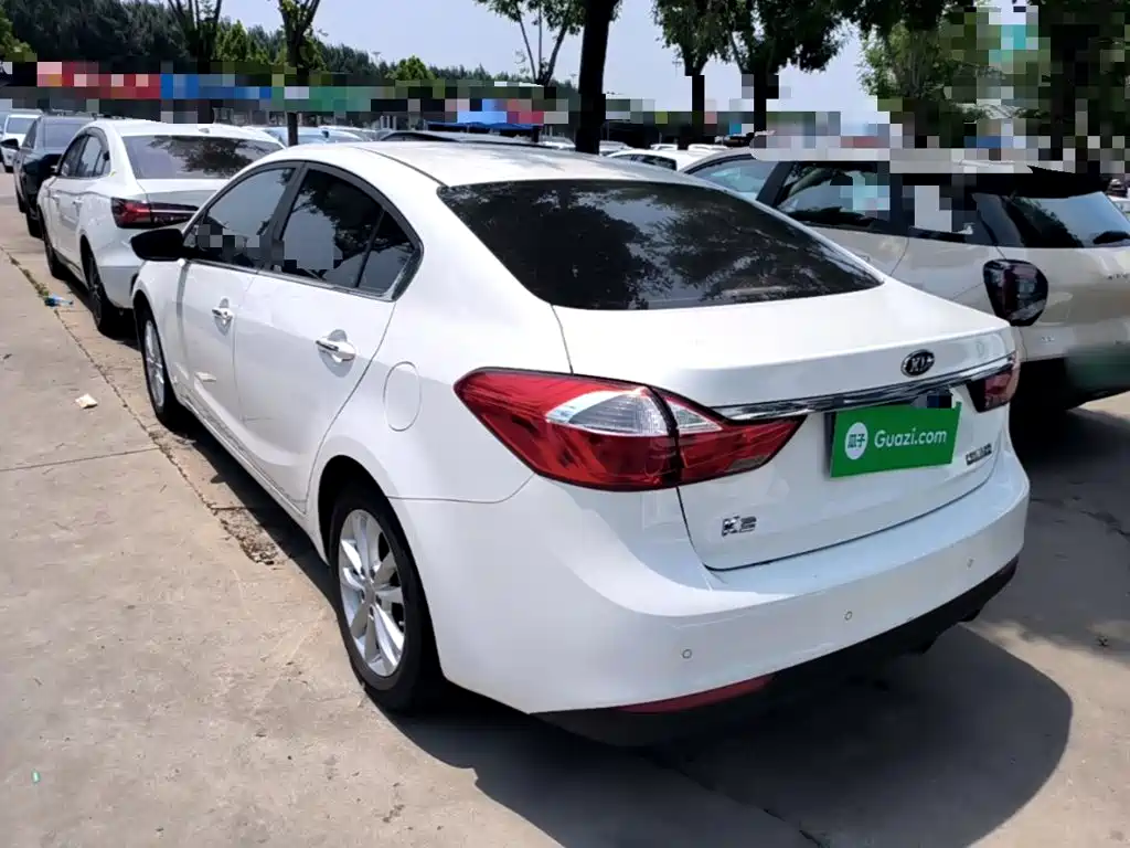 Kia K3 1.6 L Manual GLS