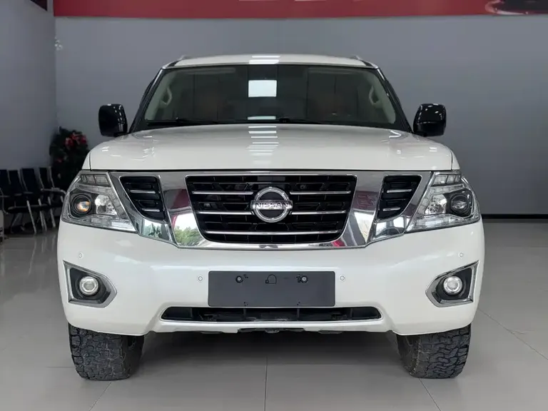 Nissan Patrol 4.0 L Leading Elite