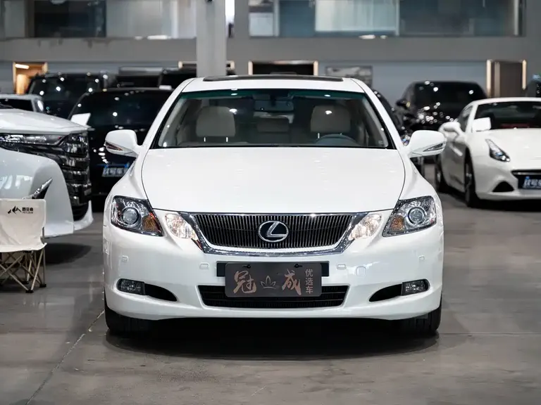 Lexus GS 300