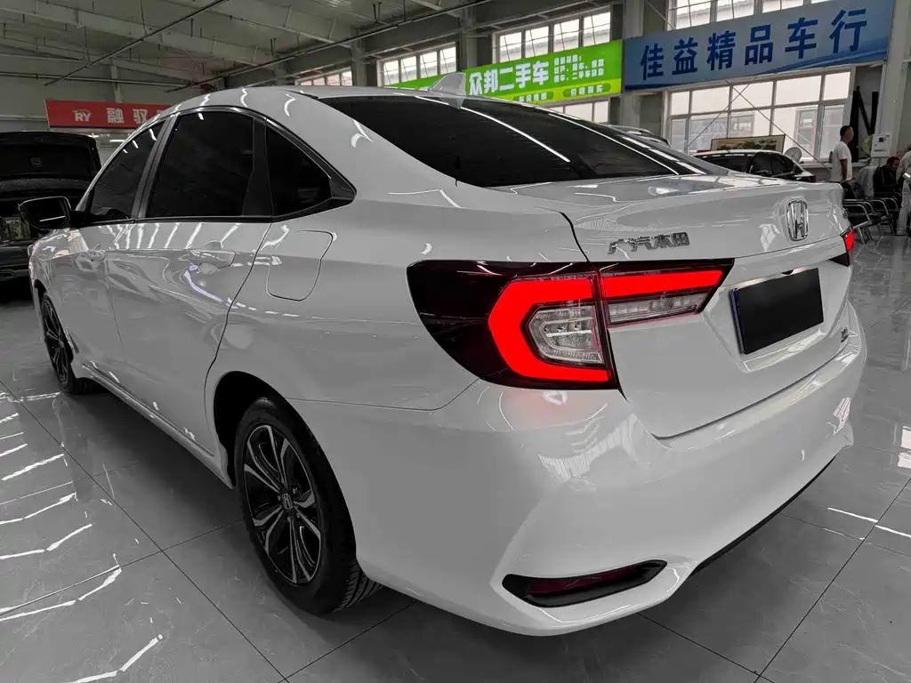 Crider 180 Turbo CVT Luxury
