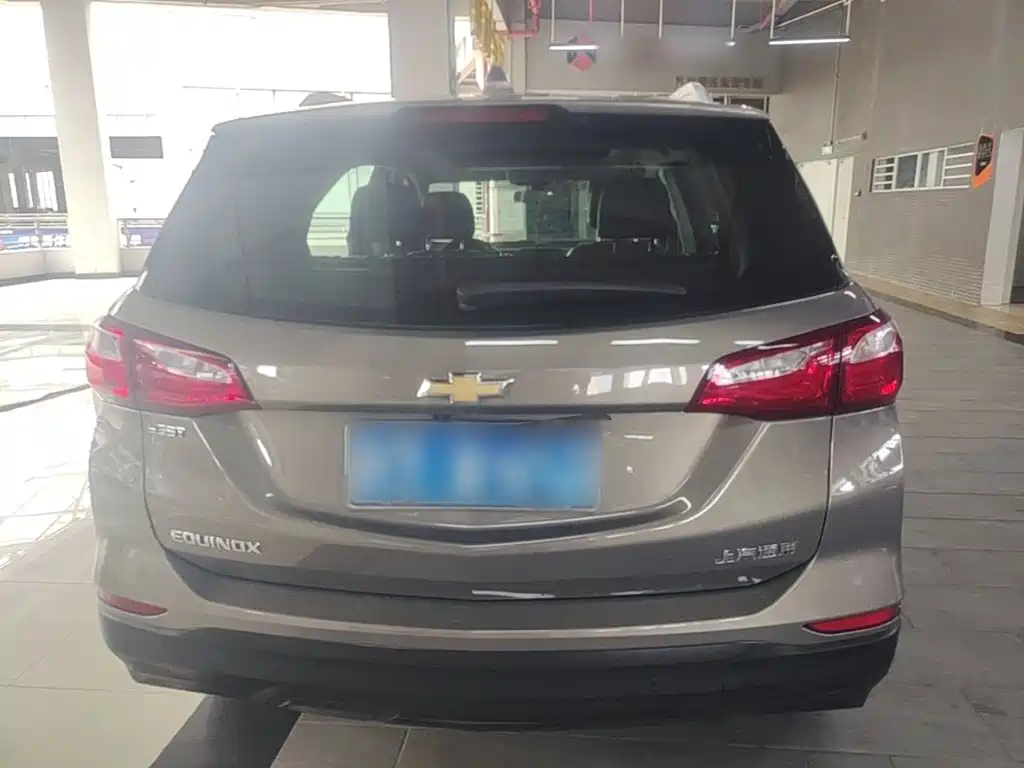 Equinox 探界者 2017款 535 T 自动驭界版