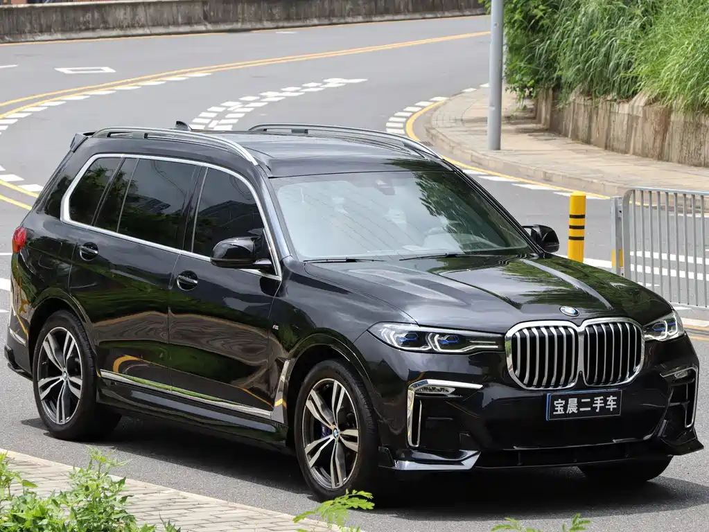 BMW X7 xDrive40 i Premium M Sport Package