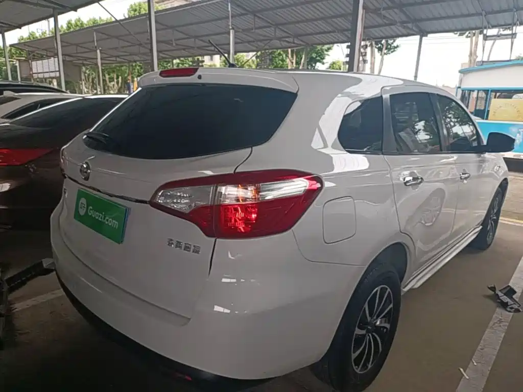 Venucia T70 1.6 L Manual Wise Travel