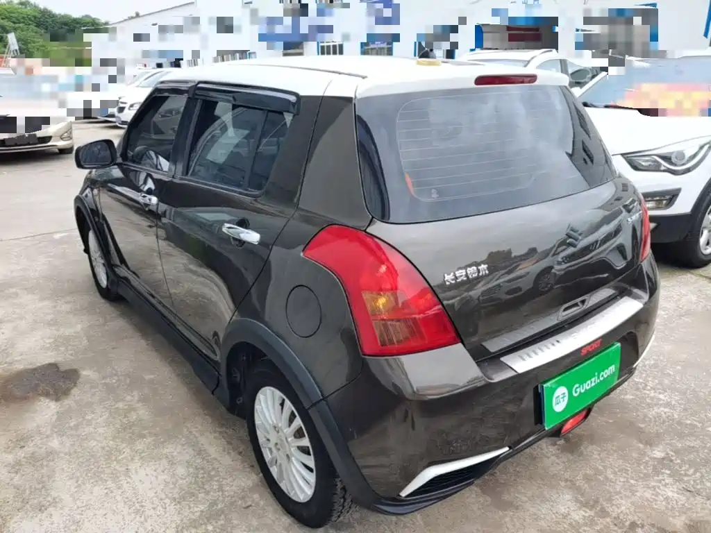 Swift 1.3 L Manual Standard