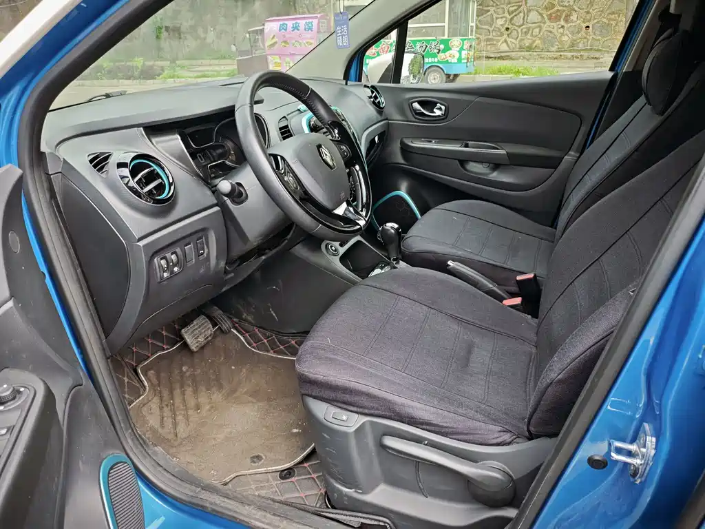Captur 卡缤 2015款 1.2 T 自动舒适版