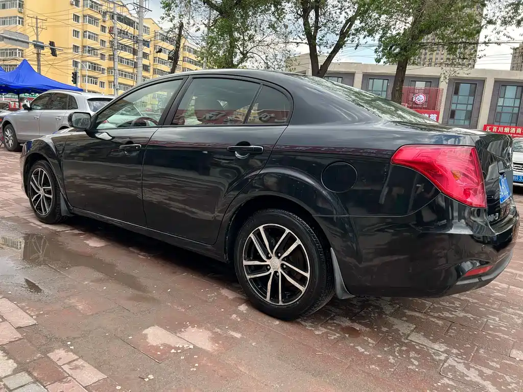 Besturn B50 1.6 L Manual Luxury