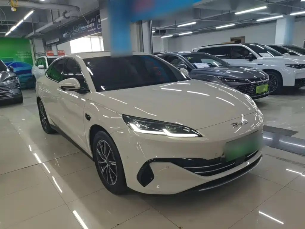 Seal 06 DM-i Smart Drive 120 KM Premium