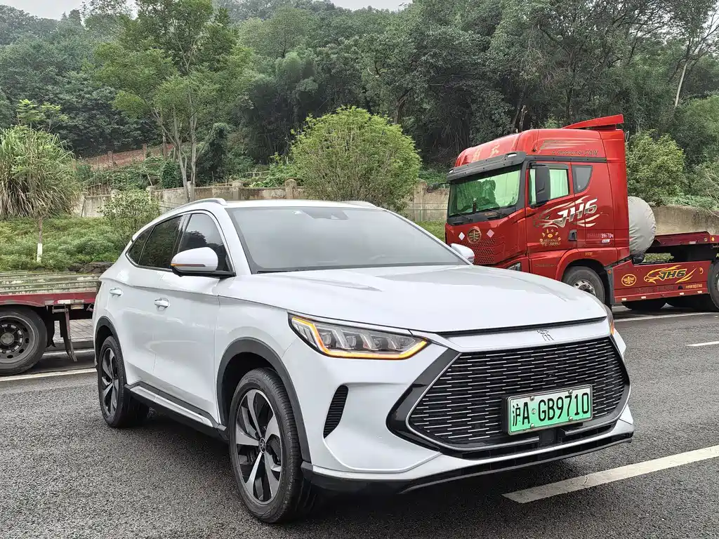 Song PLUS NEV DM-i 110 KM Flagship PLUS