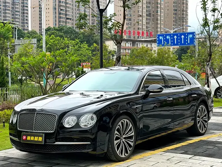 Bentley Flying Spur 4.0 T V8 Distinguished